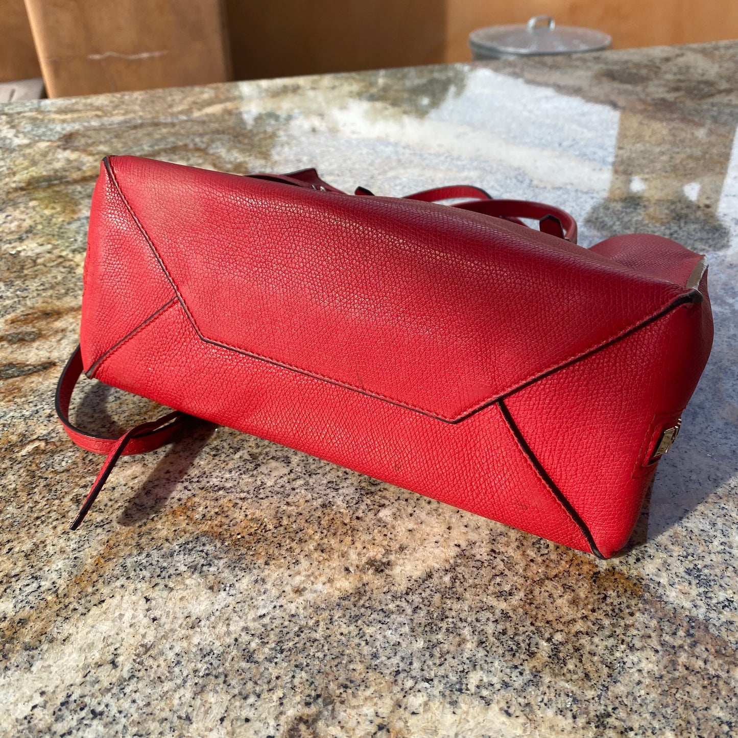 Balenciaga Grained Calfskin Plate Papier A6 Zip Around Tote